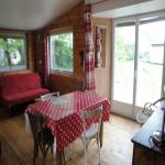 images/galeries-photos/chalet-06/ch06-05-sept2012.jpg